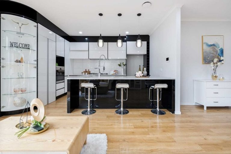 Photo of property in 413 Ormiston Road, Flat Bush, Auckland, 2019