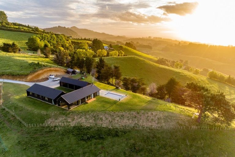 Photo of property in 668 Kaitemako Road, Welcome Bay, Tauranga, 3175