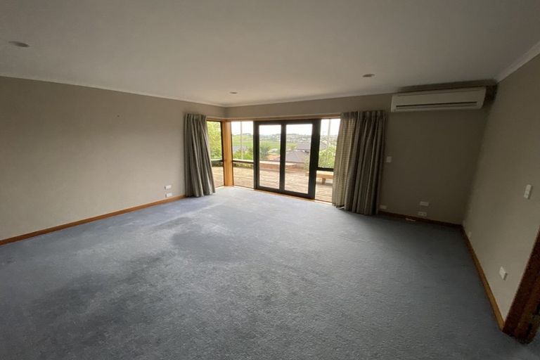 Photo of property in 43 Greenfield Drive, Western Heights, Hamilton, 3200