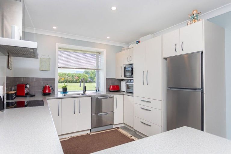 Photo of property in 129 Guy Street, Dannevirke, 4930