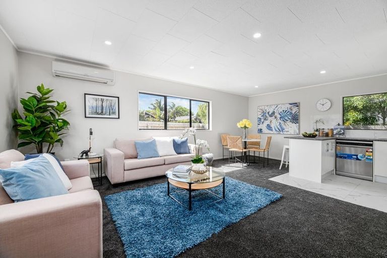 Photo of property in 11a Oregon Avenue, Avondale, Auckland, 1026