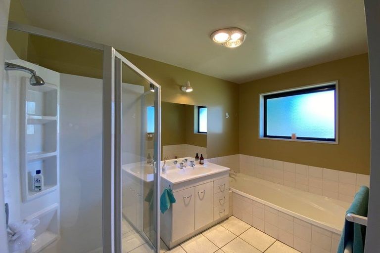 Photo of property in 13 Willowridge, Wanaka, 9305