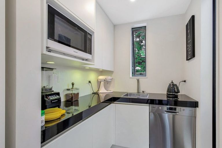 Photo of property in 5 Joshua Place, West Melton, Christchurch, 7675