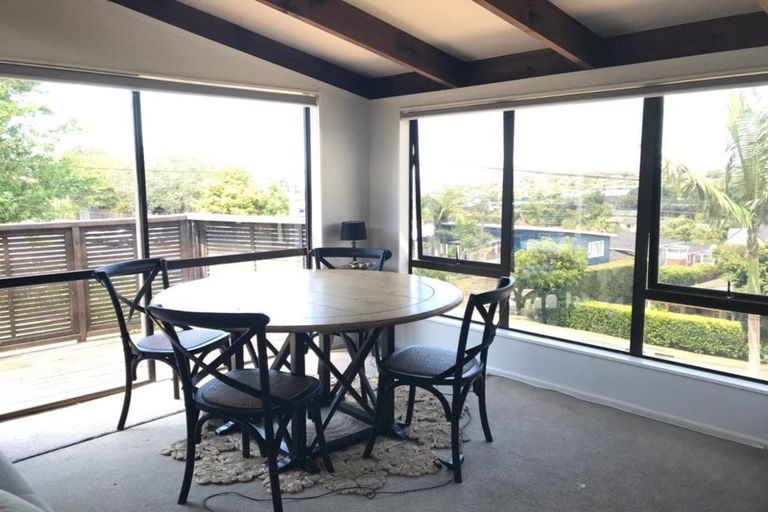 Photo of property in 1/9 Hythe Terrace, Mairangi Bay, Auckland, 0630