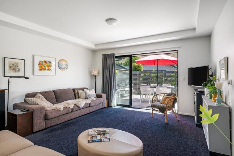 Photo of property in 65 Kelliher Drive, Wanaka, 9305