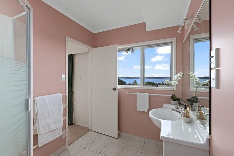 Photo of property in 24 Willjames Avenue, Algies Bay, Warkworth, 0920
