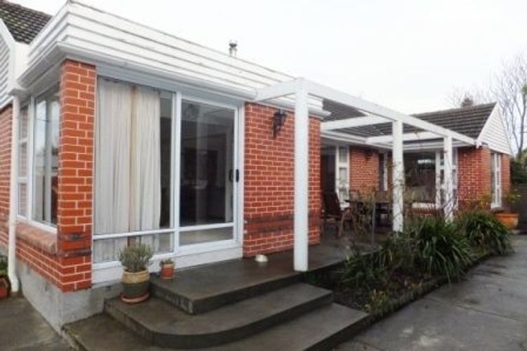 Photo of property in 22 Wilfrid Street, Ilam, Christchurch, 8041