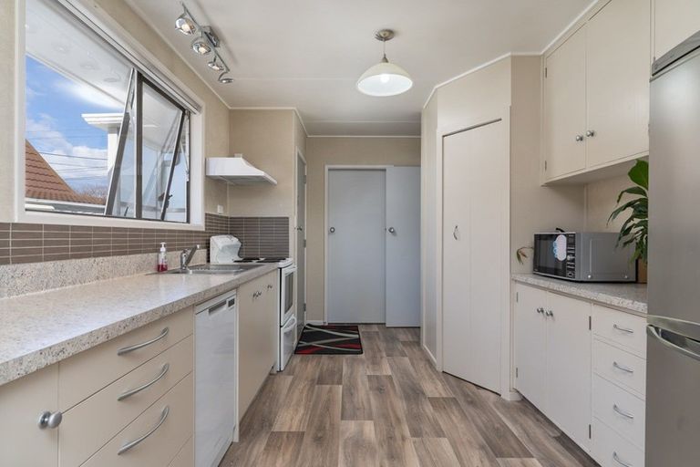 Photo of property in 16 Colville Street, Masterton, 5810