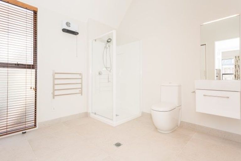 Photo of property in 20 Hereford Street, Christchurch Central, Christchurch, 8013