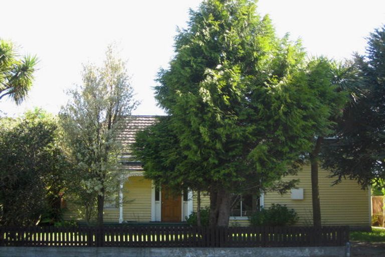 Photo of property in 47 Winters Road, Redwood, Christchurch, 8051
