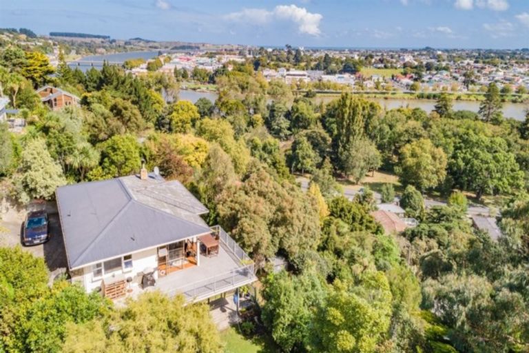 Photo of property in 23 Wairere Road, Bastia Hill, Whanganui, 4500