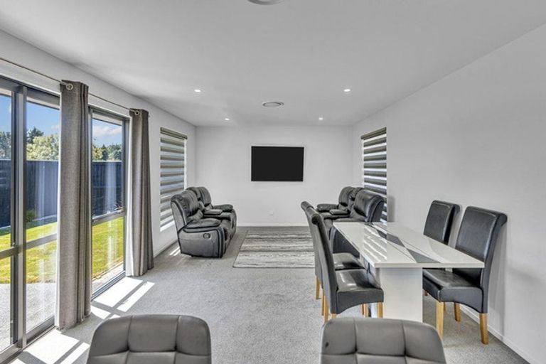 Photo of property in 12 Twin Meadows Drive, Casebrook, Christchurch, 8051