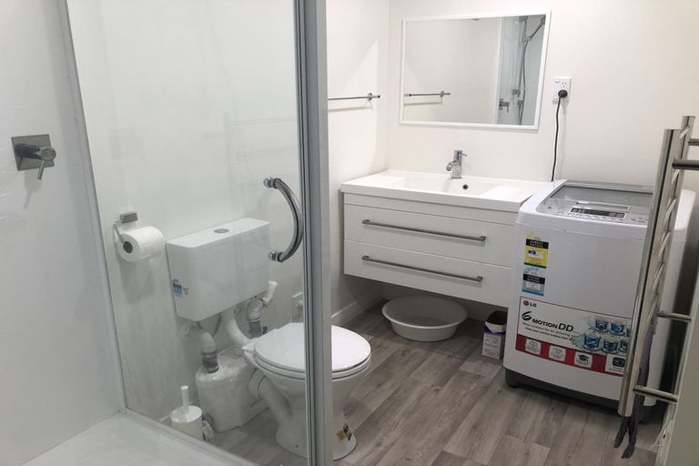 Photo of property in 31 Ponsonby Road, Karori, Wellington, 6012