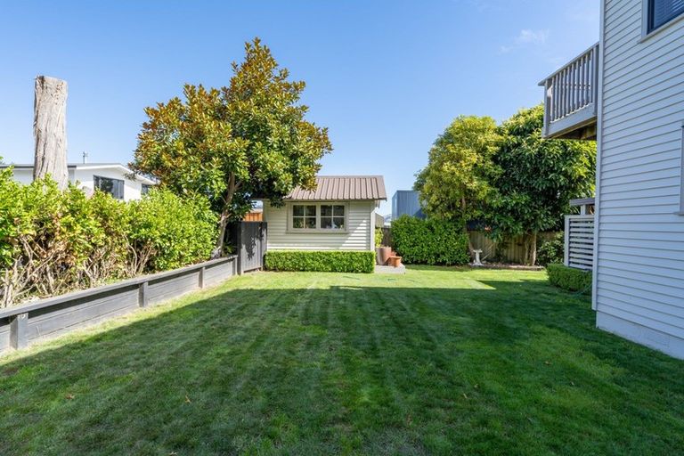 Photo of property in 36 Hawai Street, Two Mile Bay, Taupo, 3330