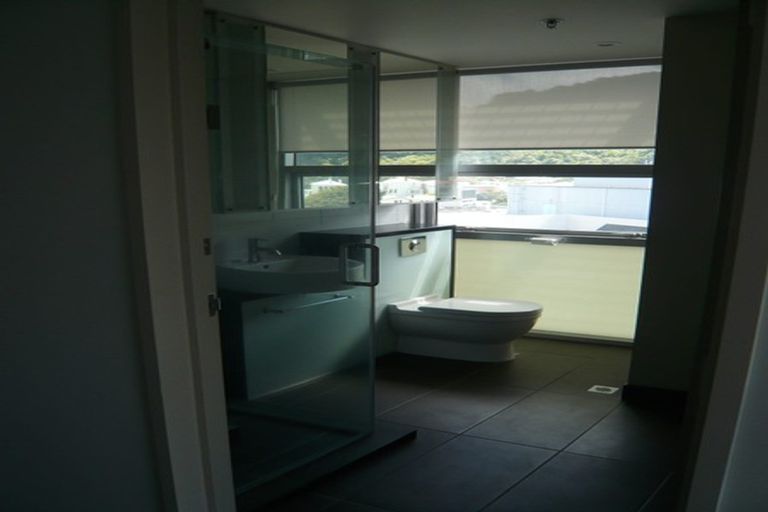 Photo of property in Summit Apartments, 18/184 Molesworth Street, Thorndon, Wellington, 6011