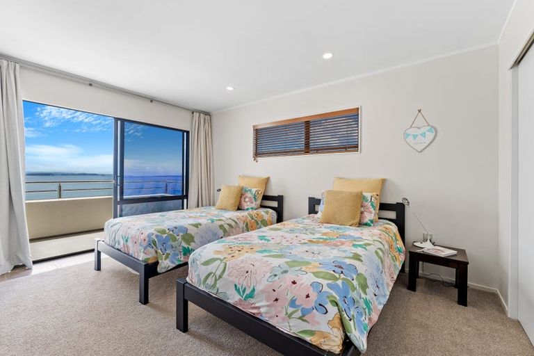 Photo of property in 32 Vipond Road, Stanmore Bay, Whangaparaoa, 0932