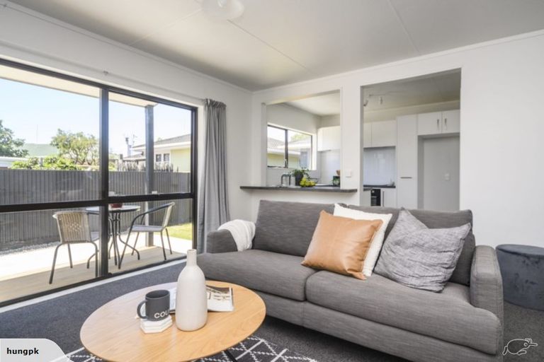 Photo of property in 2a Moray Place, Highbury, Palmerston North, 4412