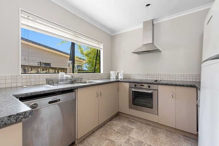 Photo of property in 84c Hillcrest Road, Hillcrest, Hamilton, 3216