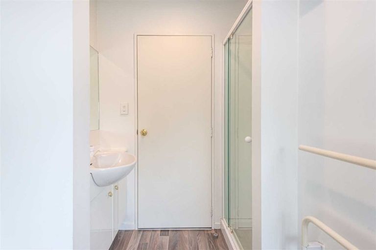 Photo of property in 6/56 London Street, Richmond, Christchurch, 8013