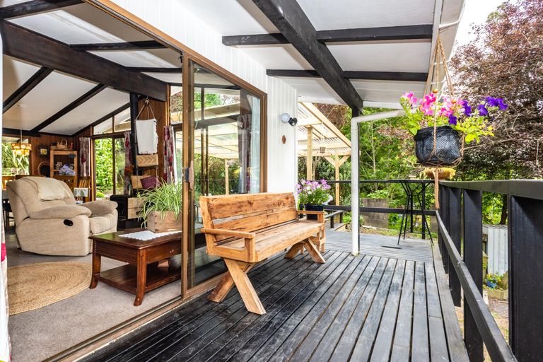 Photo of property in 77 Endcliffe Road, Kaiti, Gisborne, 4010