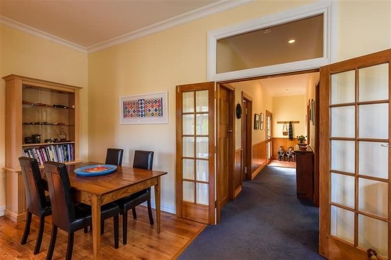 Photo of property in 9 Murray Street, Island Bay, Wellington, 6023
