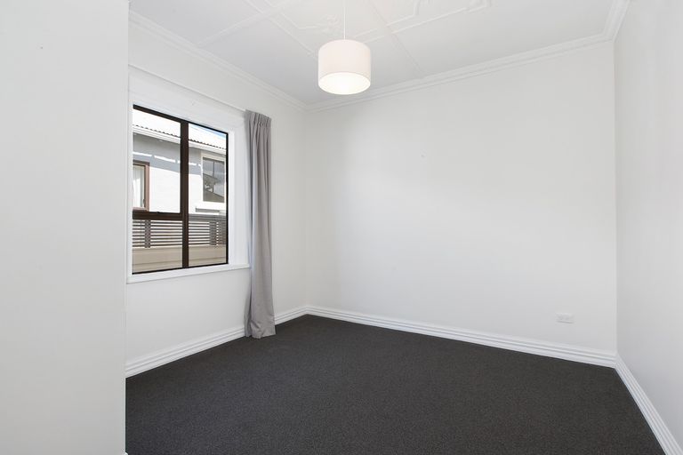 Photo of property in 156 Bay View Road, South Dunedin, Dunedin, 9012