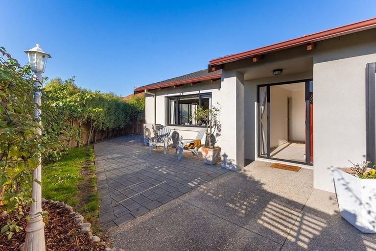 Photo of property in 29 Central Park, Paraparaumu Beach, Paraparaumu, 5032
