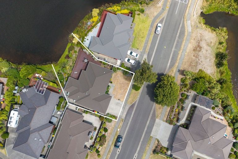 Photo of property in 81 Awatea Avenue, Paraparaumu, 5032