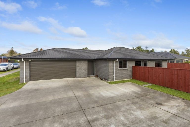 Photo of property in 9 Dreaver Drive, Waitara, 4320