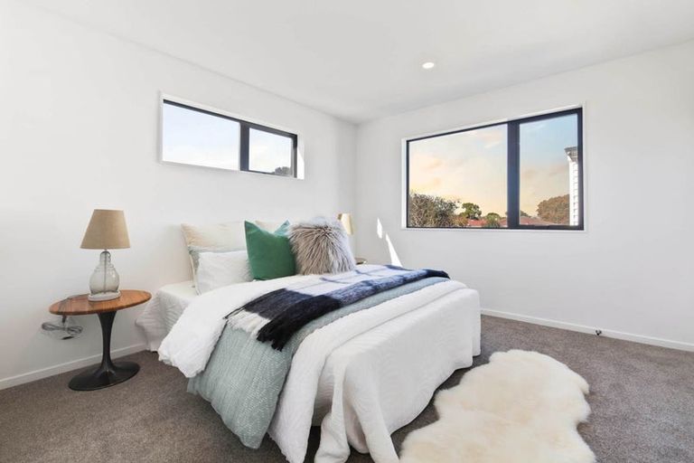 Photo of property in 5c Ainsdale Place, Manurewa, Auckland, 2102