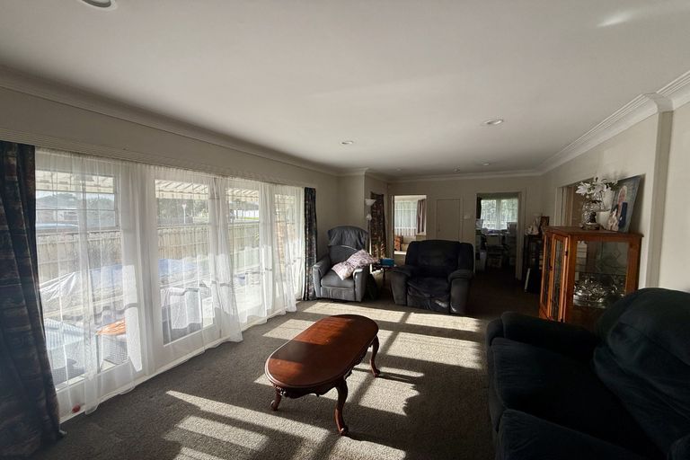 Photo of property in 1/9 Alexander Street, Papakura, 2110