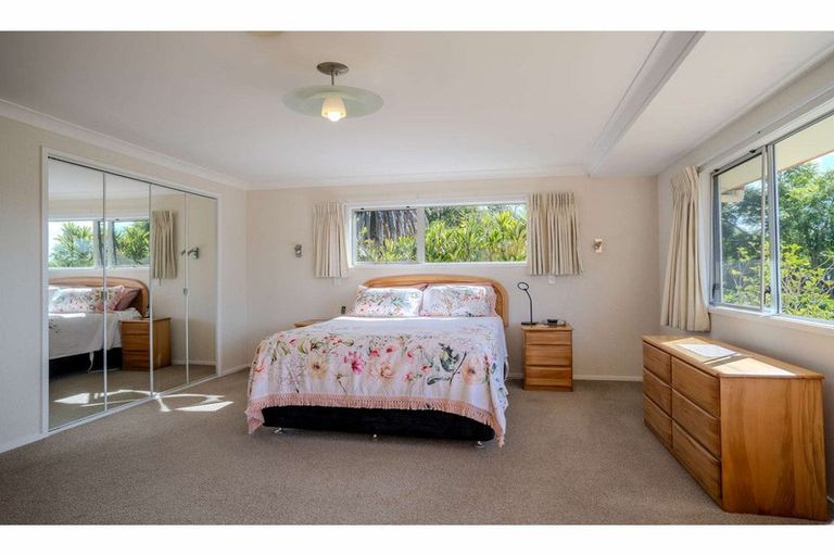 Photo of property in 105 Kemp Road, Kerikeri, 0230