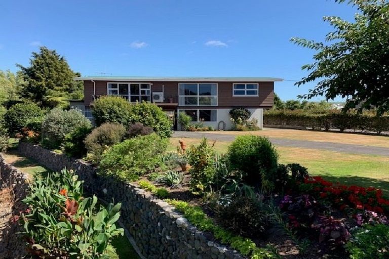 Photo of property in 28 Hammond Street, Marton, 4710