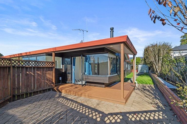 Photo of property in 2 Judena Place, Pukete, Hamilton, 3200