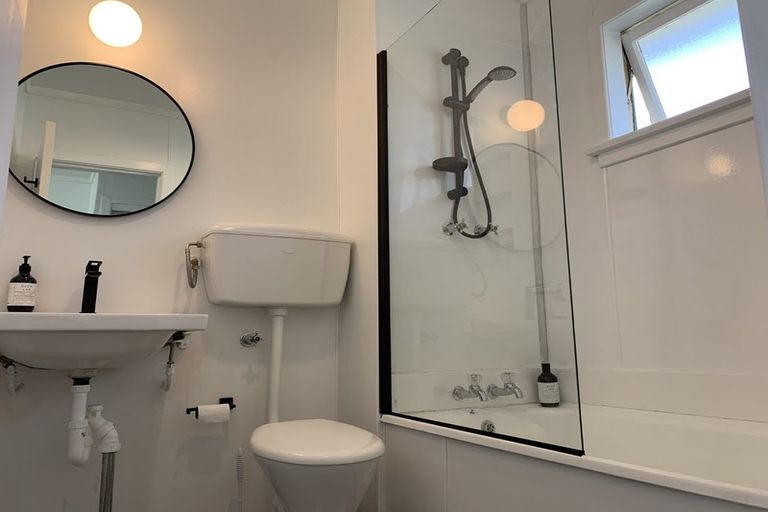 Photo of property in 19a Wallace Street, Grasmere, Invercargill, 9810