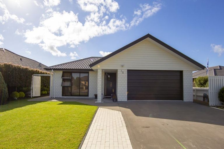 Photo of property in 15 Celtic Place, Waipu, 0510