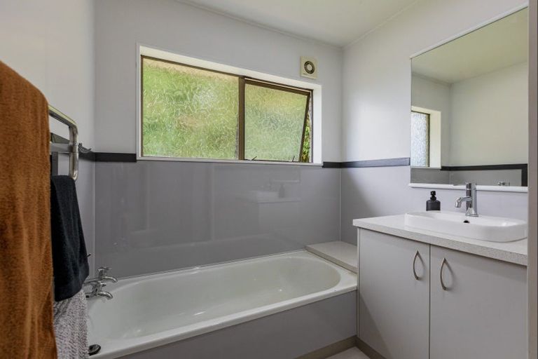 Photo of property in 96 Porangahau Road, Waipukurau, 4200