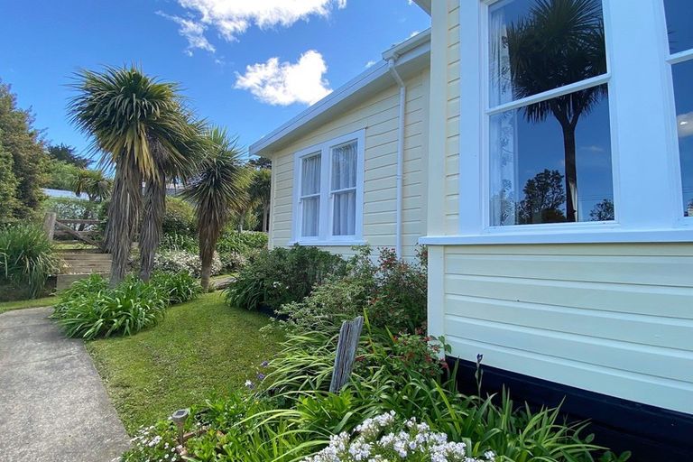 Photo of property in 20 Makomako Street, Pongaroa, 4991