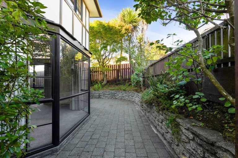 Photo of property in 90a Govett Avenue, Frankleigh Park, New Plymouth, 4310