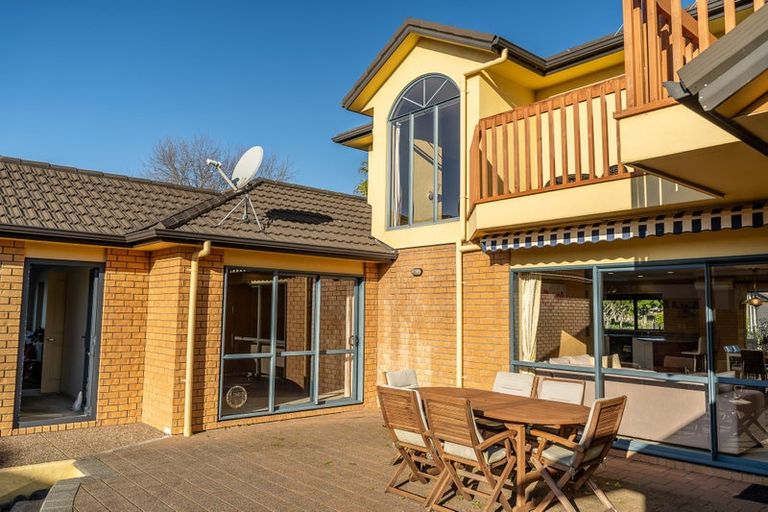 Photo of property in 2 Nielsen Gardens, Rototuna, Hamilton, 3210