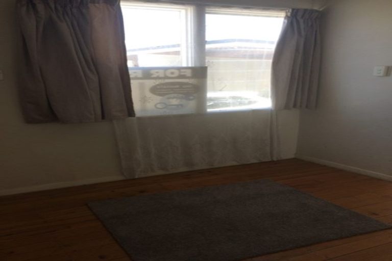 Photo of property in 20a Nogat Avenue, Papatoetoe, Auckland, 2024