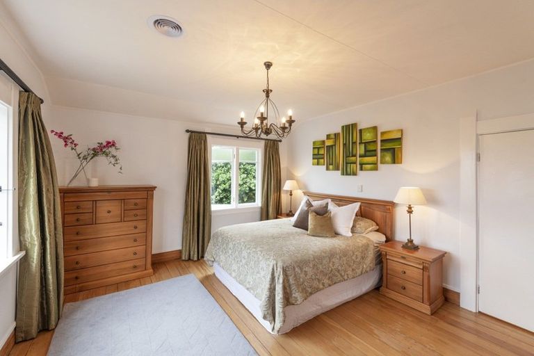 Photo of property in 103 Upland Road, Kelburn, Wellington, 6012