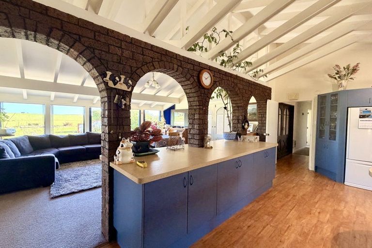 Photo of property in 270 Whartons Road, Island Stream, Oamaru, 9492