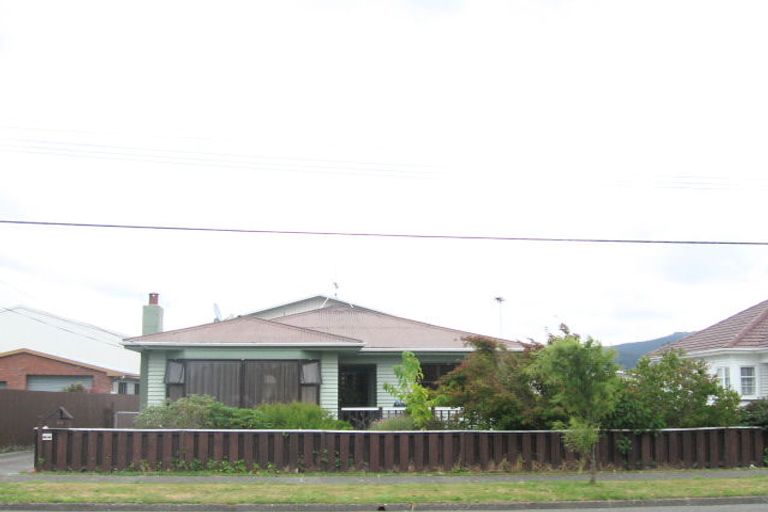 Photo of property in 39 Whakatiki Street, Trentham, Upper Hutt, 5018