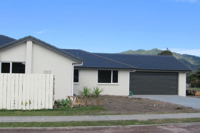 Photo of property in 2 Mccall Avenue, Pauanui, Hikuai, 3579