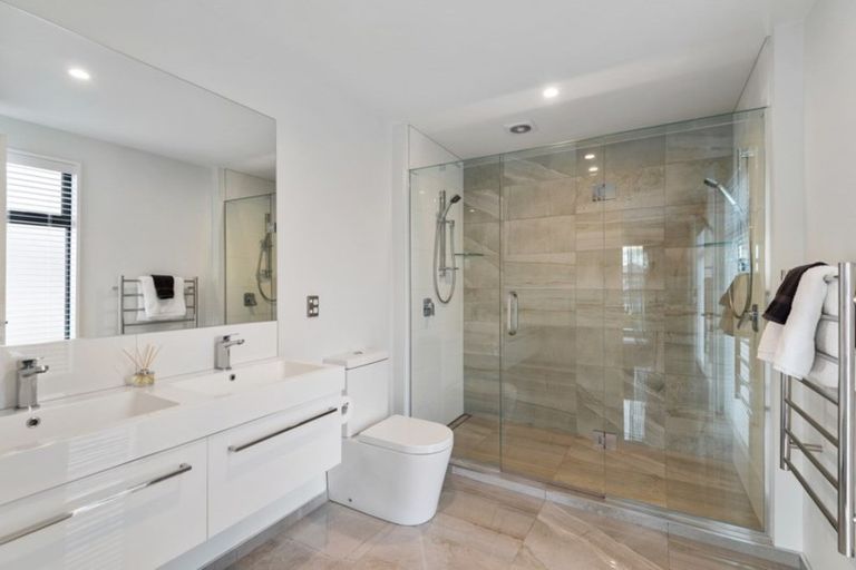 Photo of property in 4 Brenchley Avenue, Strowan, Christchurch, 8052