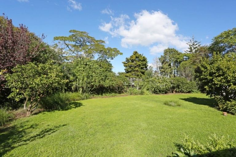 Photo of property in 27 North Road, Clevedon, Papakura, 2582