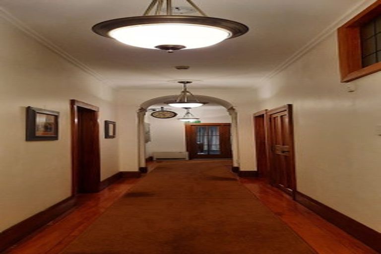 Photo of property in 361 Karori Road, Karori, Wellington, 6012