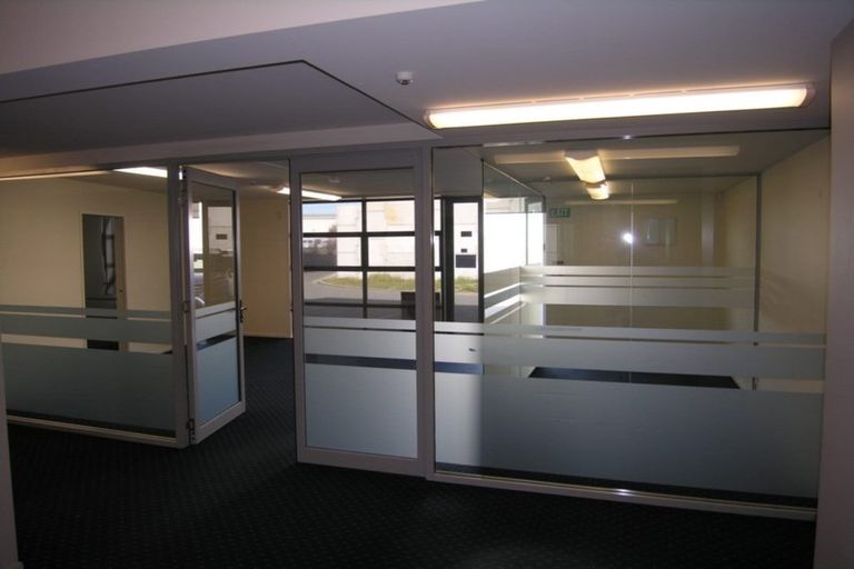 Photo of property in 7 Lowe Street, Belmont, Auckland, 0622