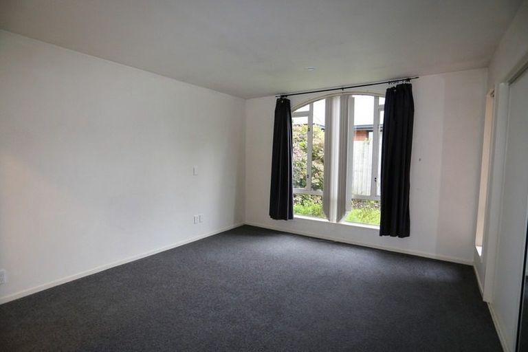 Photo of property in 36 Berkshire Drive, Avonhead, Christchurch, 8042